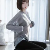 许岚《半透毛衣》主题写真：40张全套美图