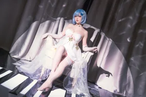 星之迟迟《2024年08月计划D 恰巴耶夫礼服》主题写真：25张全套美图