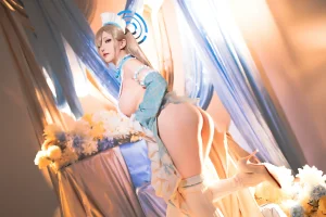 星之迟迟《碧蓝档案BA写真本《Erotopia》 一之濑明日奈》主题写真：58张全套美图