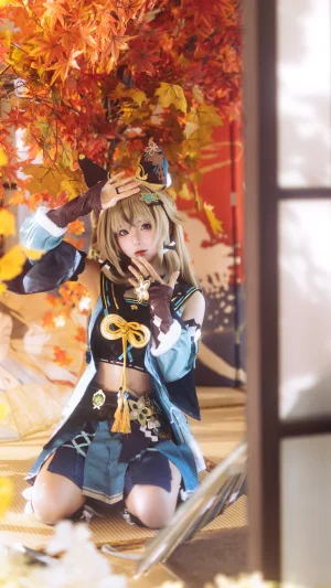 蠢沫沫《二月T3订阅《绮良良》主题写真：30张全套美图