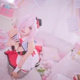 周叽是可爱兔兔《玛修情人节》主题写真：24张全套美图
