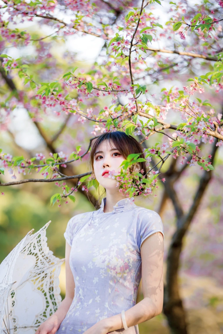 念雪《旗袍》主题写真：38张全套美图