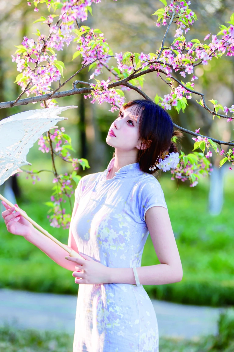 念雪《旗袍》主题写真：38张全套美图