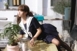 蠢沫沫《二月T3订阅《午后》主题写真：45张全套美图