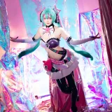 星之迟迟《2024年07月计划B Miku初音未来 喵斯快跑》主题写真：73张全套美图，含1个视频