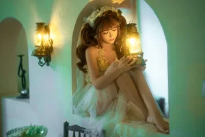 蠢沫沫《三月T1订阅《烛灯》》主题写真：39张全套美图