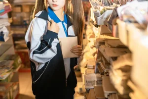 蠢沫沫《三月T3订阅《蠢沫沫奇遇记》③》主题写真：104张全套美图