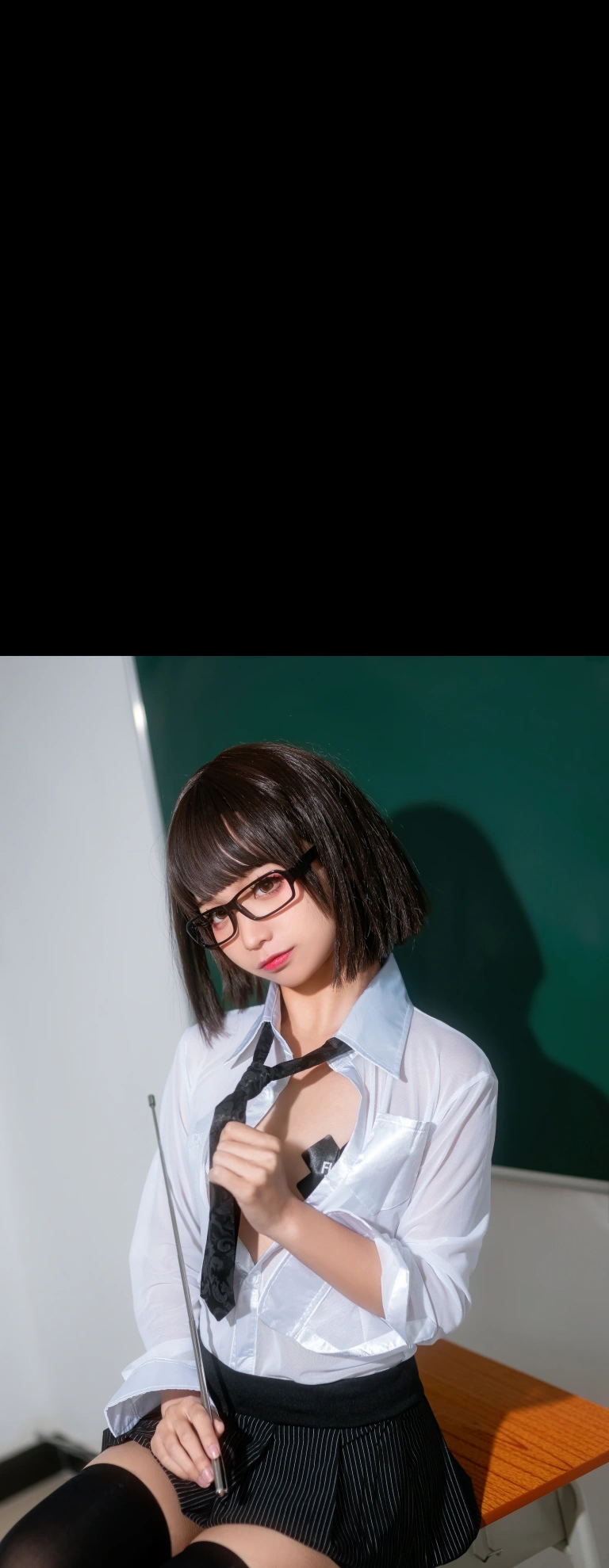 蠢沫沫《教师》主题写真：26张全套美图
