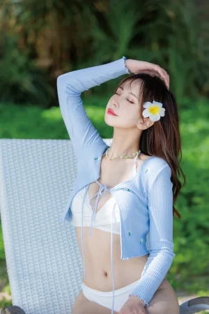 念雪《深呼吸》主题写真：40张全套美图