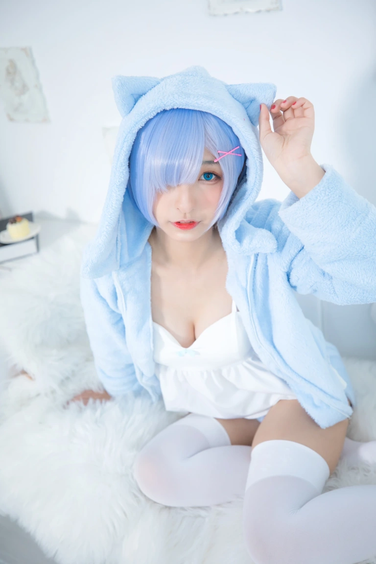 神楽坂真冬《第二季 序号8：蕾姆《Milk by blue》》主题写真：150张全套美图