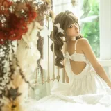 蠢沫沫《三月T3订阅《花床》》主题写真：34张全套美图