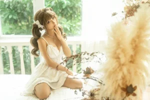 蠢沫沫《三月T3订阅《花床》》主题写真：34张全套美图