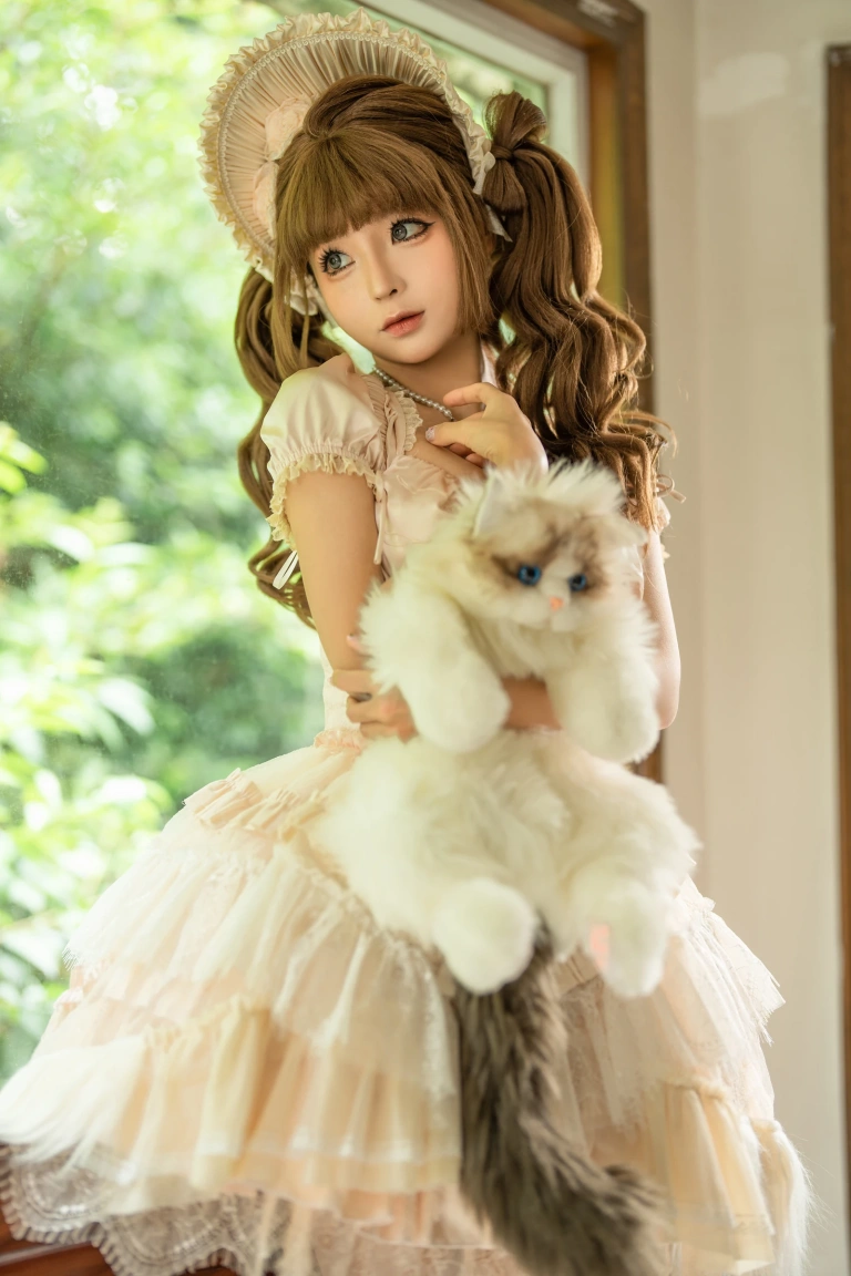 蠢沫沫《三月T3订阅《布偶猫》》主题写真：17张全套美图