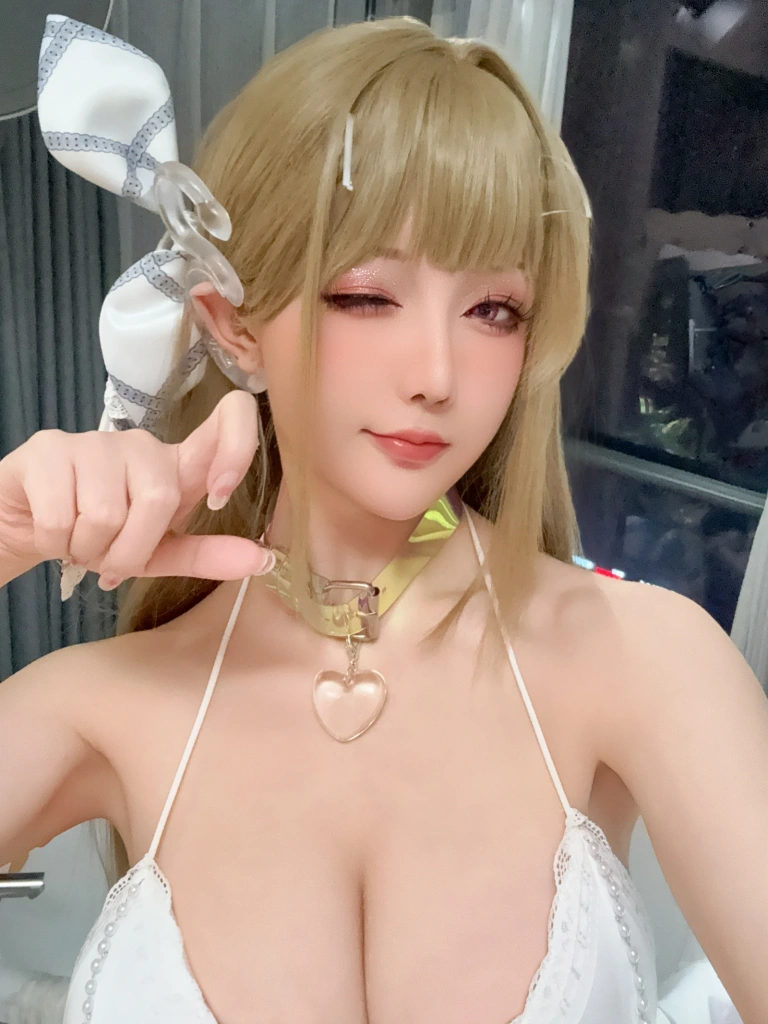 星之迟迟《2025年02月计划F NIKKE 毒蛇泳装》主题写真：58张全套美图