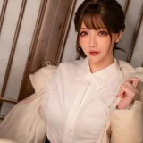 星之迟迟《2025年02月计划G 不胜酒力的新人后辈》主题写真：103张全套美图，含1个视频