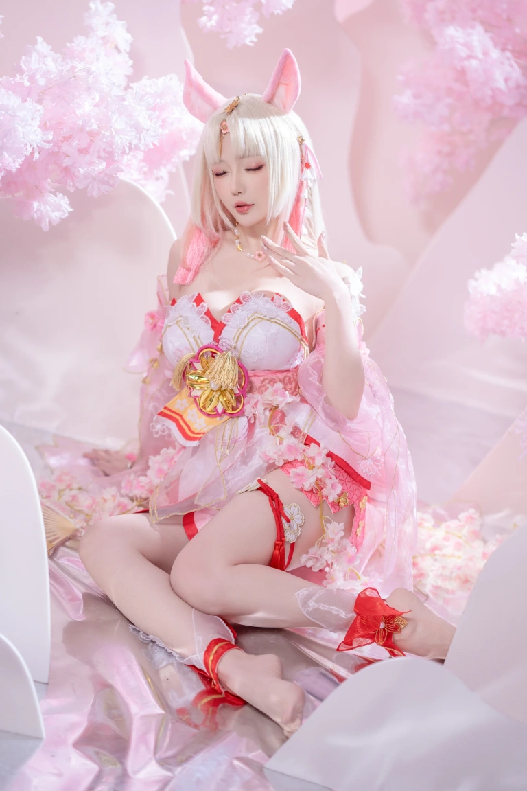 星之迟迟《2025年02月计划A 永劫无间 胡桃樱云天女》主题写真：42张全套美图