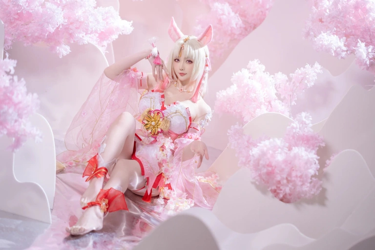 星之迟迟《2025年02月计划A 永劫无间 胡桃樱云天女》主题写真：42张全套美图