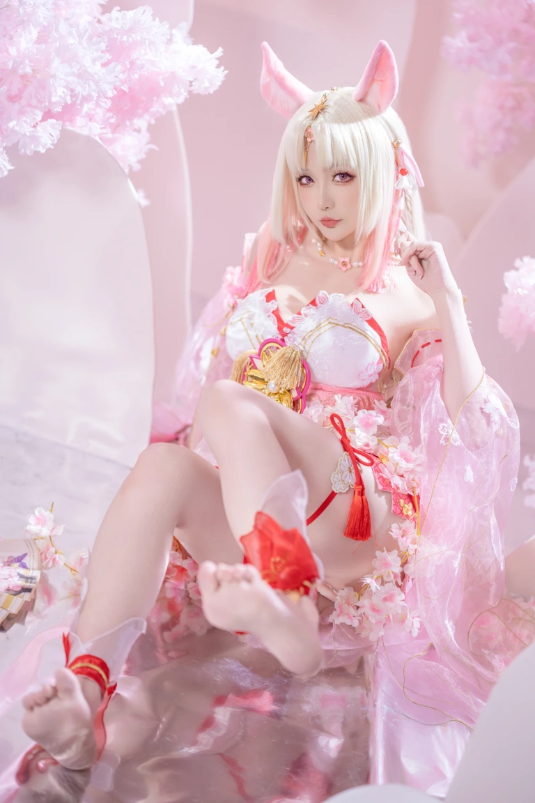 星之迟迟《2025年02月计划A 永劫无间 胡桃樱云天女》主题写真：42张全套美图