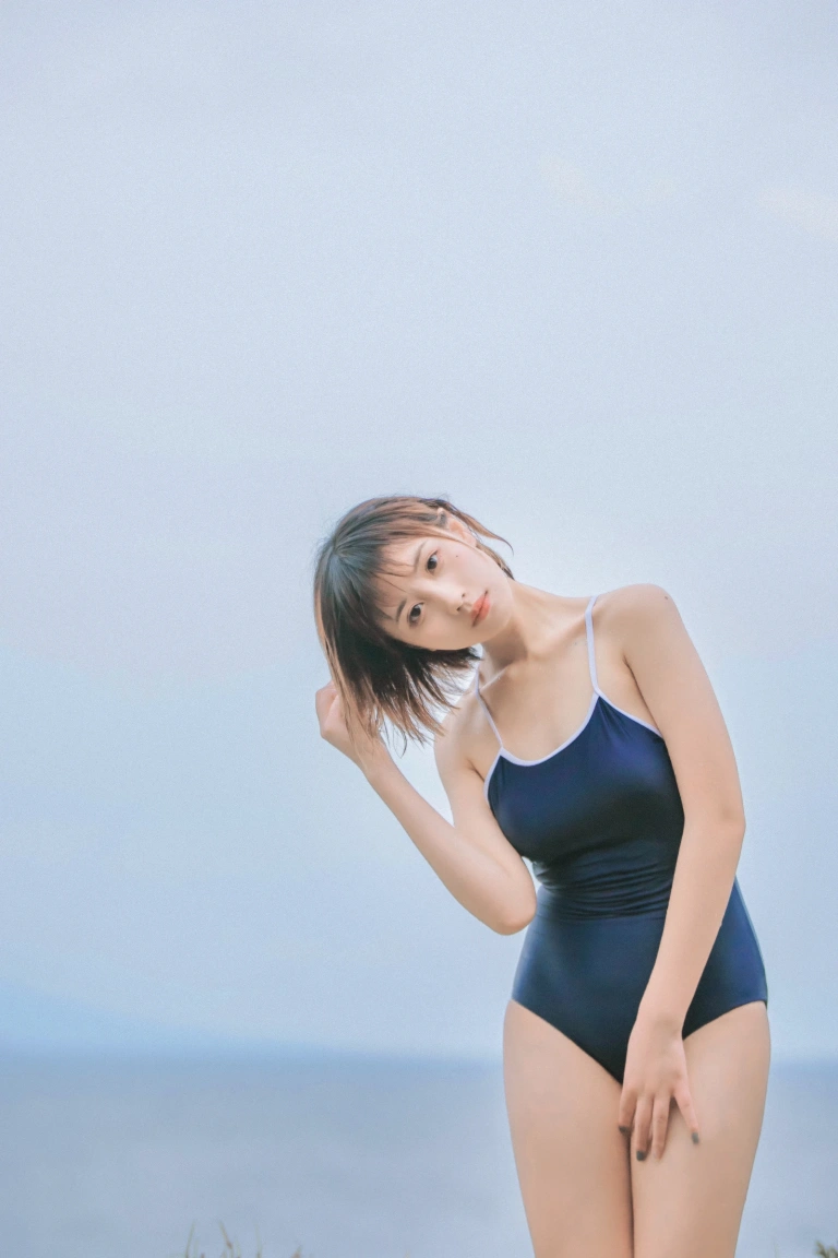 念雪《死库水》主题写真：22张全套美图