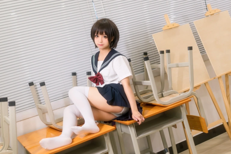 蠢沫沫《教室》主题写真：61张全套美图