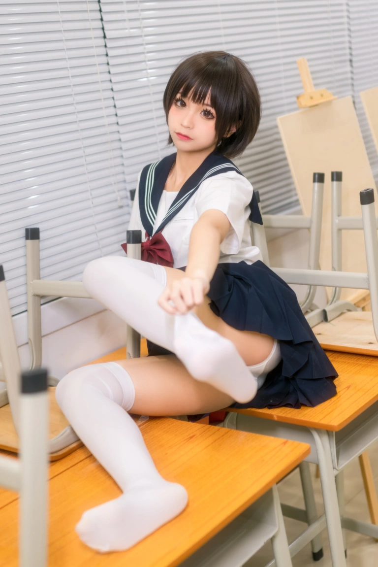 蠢沫沫《教室》主题写真：61张全套美图