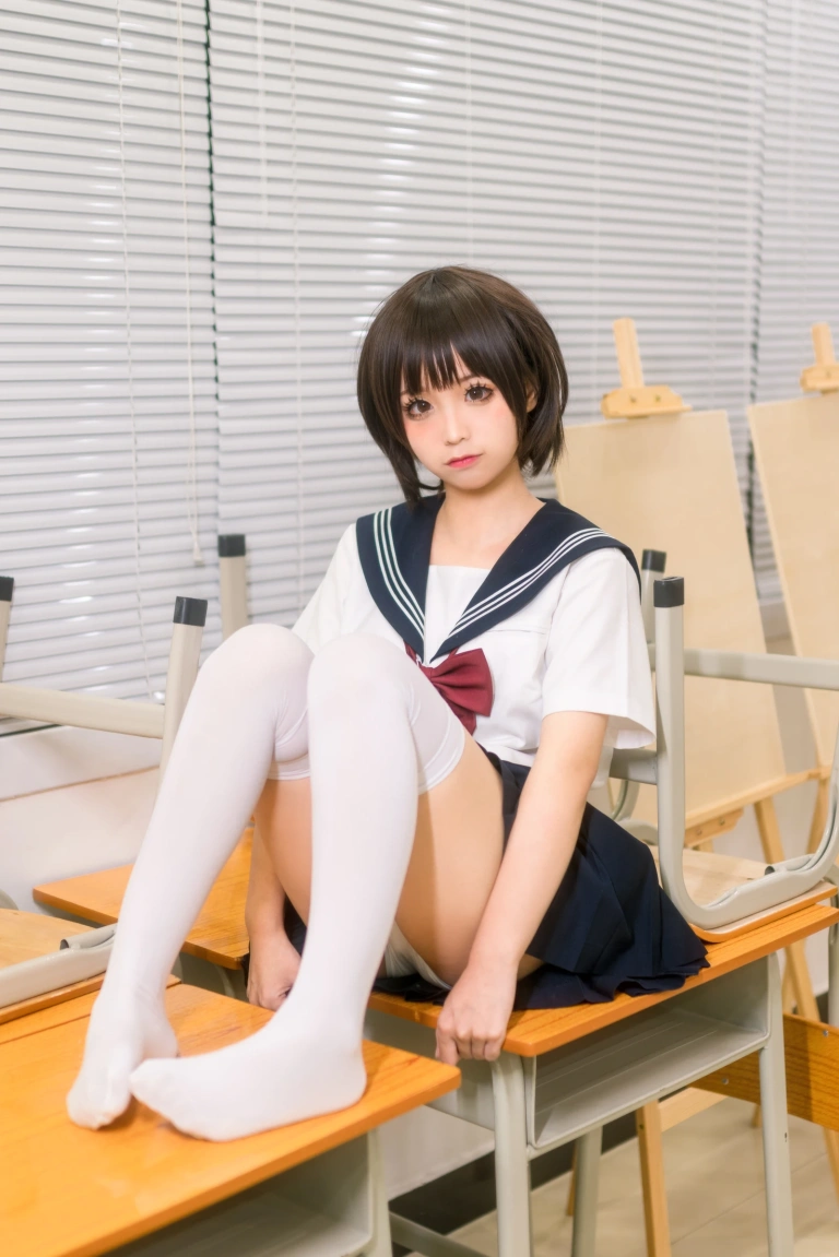 蠢沫沫《教室》主题写真：61张全套美图