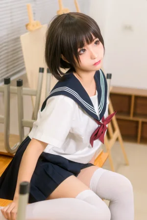 蠢沫沫《教室》主题写真：61张全套美图