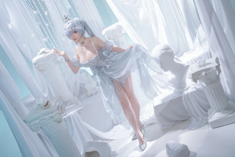 星之迟迟《2025年02月计划D NIKKE 灰姑娘》主题写真：37张全套美图