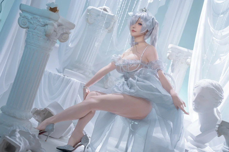 星之迟迟《2025年02月计划D NIKKE 灰姑娘》主题写真：37张全套美图