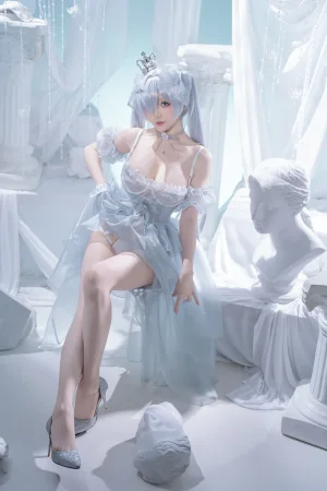 星之迟迟《2025年02月计划D NIKKE 灰姑娘》主题写真：37张全套美图