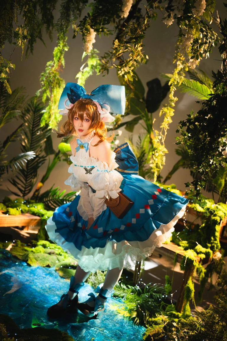 星之迟迟《2025年5月计划A 明日方舟 纯烬艾雅法拉·远行前的野餐》主题写真：34张全套美图