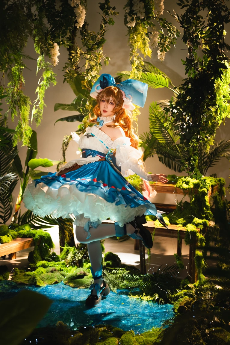 星之迟迟《2025年5月计划A 明日方舟 纯烬艾雅法拉·远行前的野餐》主题写真：34张全套美图
