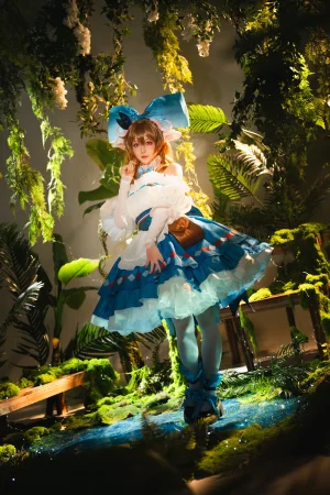 星之迟迟《2025年5月计划A 明日方舟 纯烬艾雅法拉·远行前的野餐》主题写真：34张全套美图