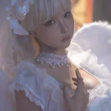 蠢沫沫《坠天使》主题写真：95张全套美图，含3个视频