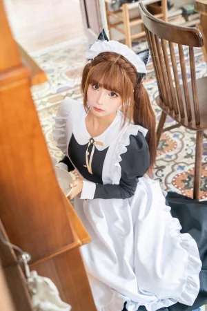 蠢沫沫《私人女仆》主题写真：65张全套美图