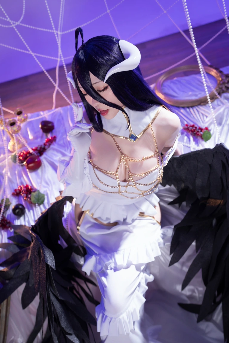 星之迟迟《2025年5月计划D Overlord 雅儿贝德》主题写真：39张全套美图