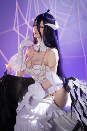 星之迟迟《2025年5月计划D Overlord 雅儿贝德》主题写真：39张全套美图