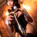 蠢沫沫《高雄兔女郎》主题写真：40张全套美图