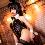 蠢沫沫《高雄兔女郎》主题写真：40张全套美图