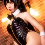蠢沫沫《高雄兔女郎》主题写真：40张全套美图