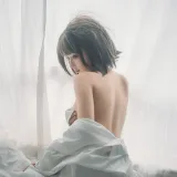 蠢沫沫《衬衫窝》主题写真：42张全套美图
