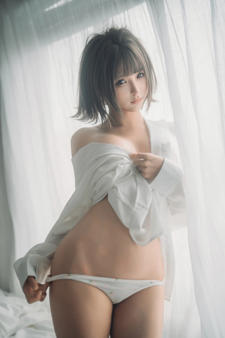 蠢沫沫《衬衫窝》主题写真：42张全套美图