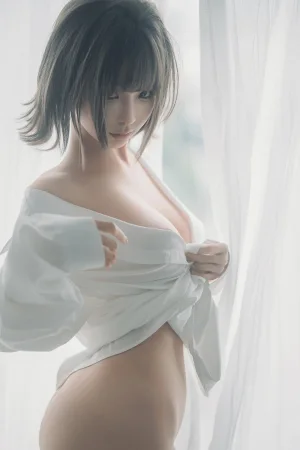 蠢沫沫《衬衫窝》主题写真：42张全套美图