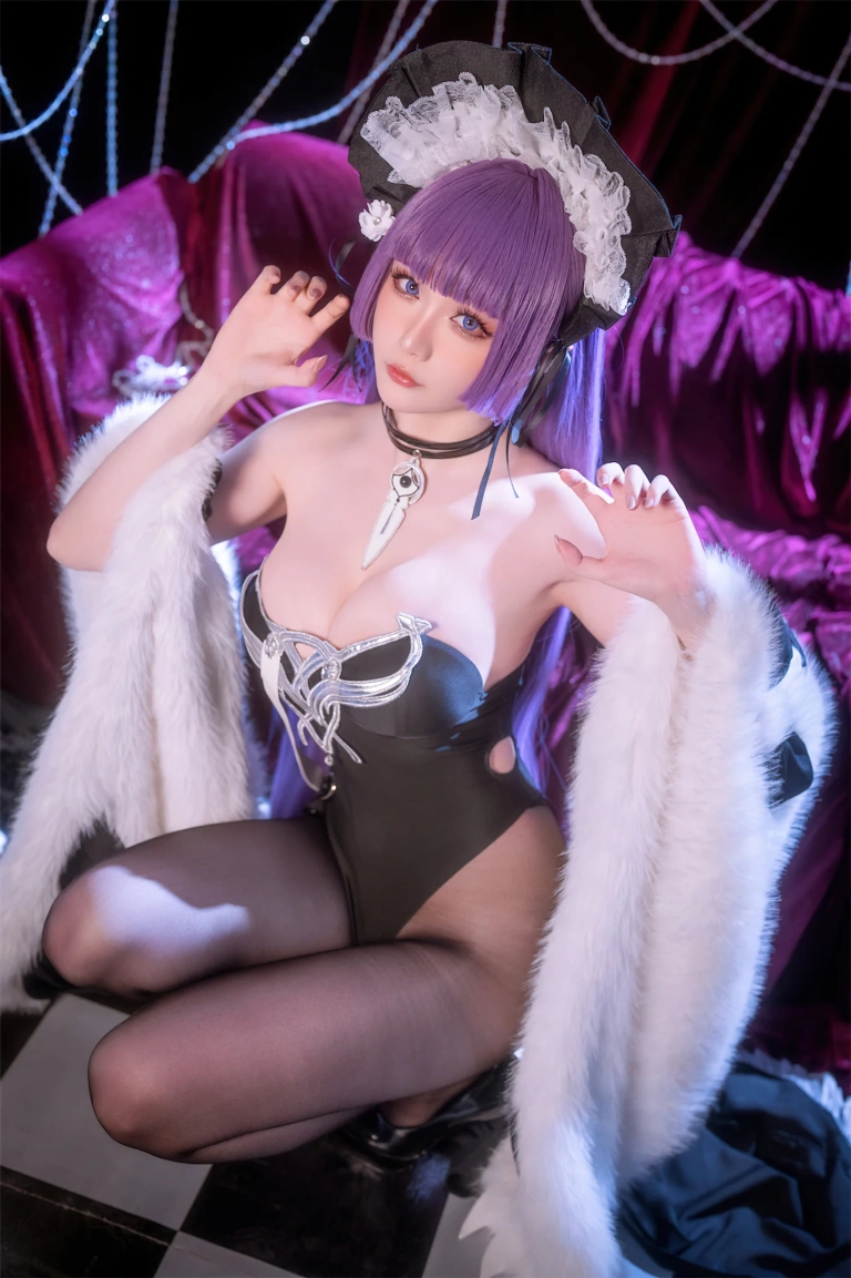 星之迟迟《碧蓝航线 塔什干》主题写真：56张全套美图