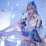 星之迟迟《2025年08月计划A 鸣潮 坎特蕾拉 [30P-177MB]》主题写真：30张全套美图