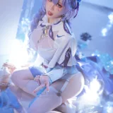 星之迟迟《2025年08月计划A 鸣潮 坎特蕾拉 [30P-177MB]》主题写真：30张全套美图