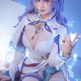 星之迟迟《2025年08月计划A 鸣潮 坎特蕾拉 [30P-177MB]》主题写真：30张全套美图