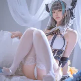 星之迟迟《2025年08月计划D 碧蓝航线 柴郡 [55P1V-723MB]》主题写真：55张全套美图，含1个视频