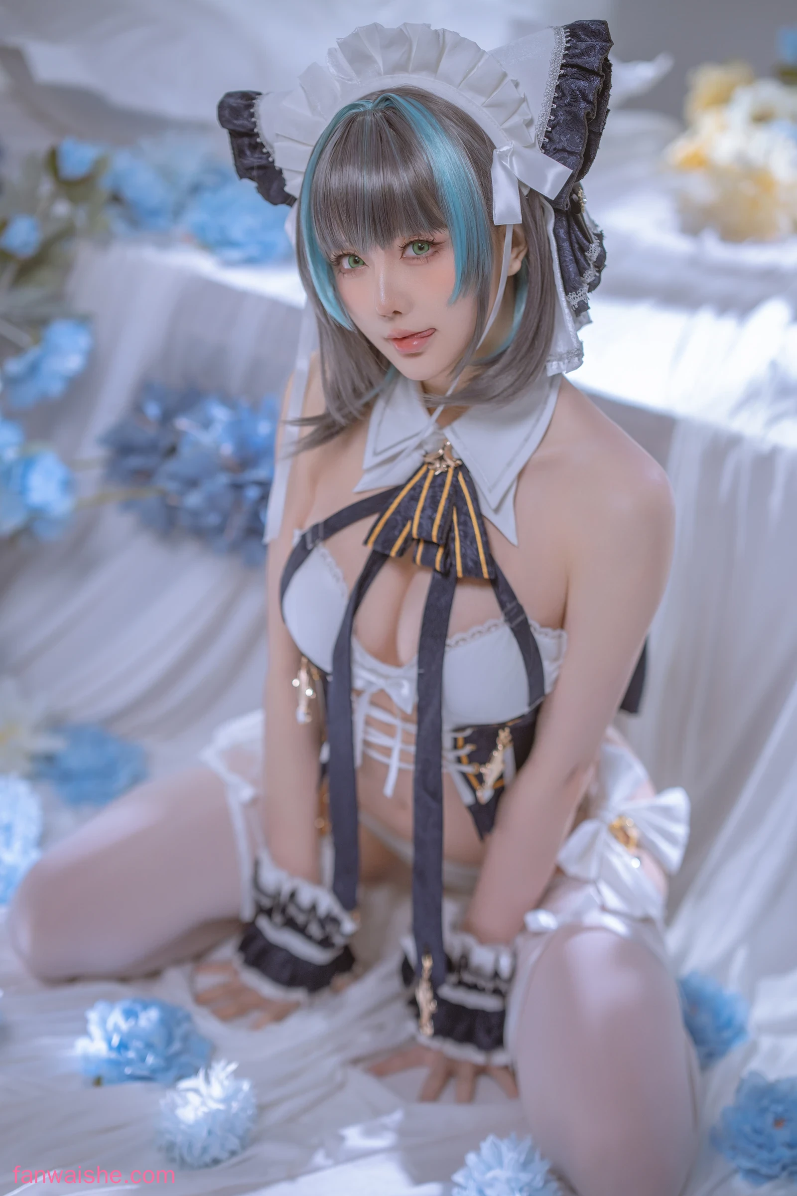 星之迟迟 星之迟迟 NO.305 - 2025年08月计划D 碧蓝航线 柴郡 [55P1V-723MB]