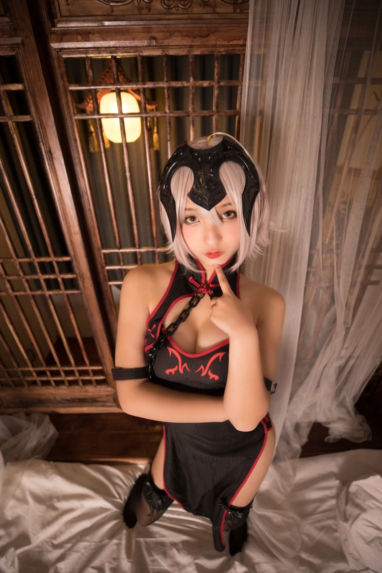 神楽坂真冬《第二季 序号11：旗袍黑贞》主题写真：150张全套美图